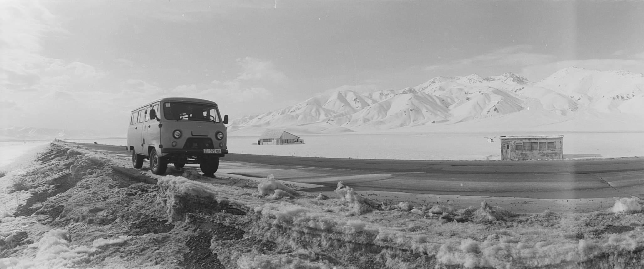 How to Drive the UAZ Buhanka